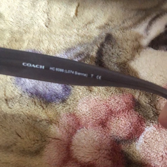 Coach Sunglasses - Picture 5 of 5